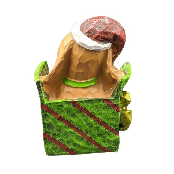 Christmas Puppy Dog wearing a Santa Hat Present From Santa Resin Xmas Figurine - Picture 7 of 8